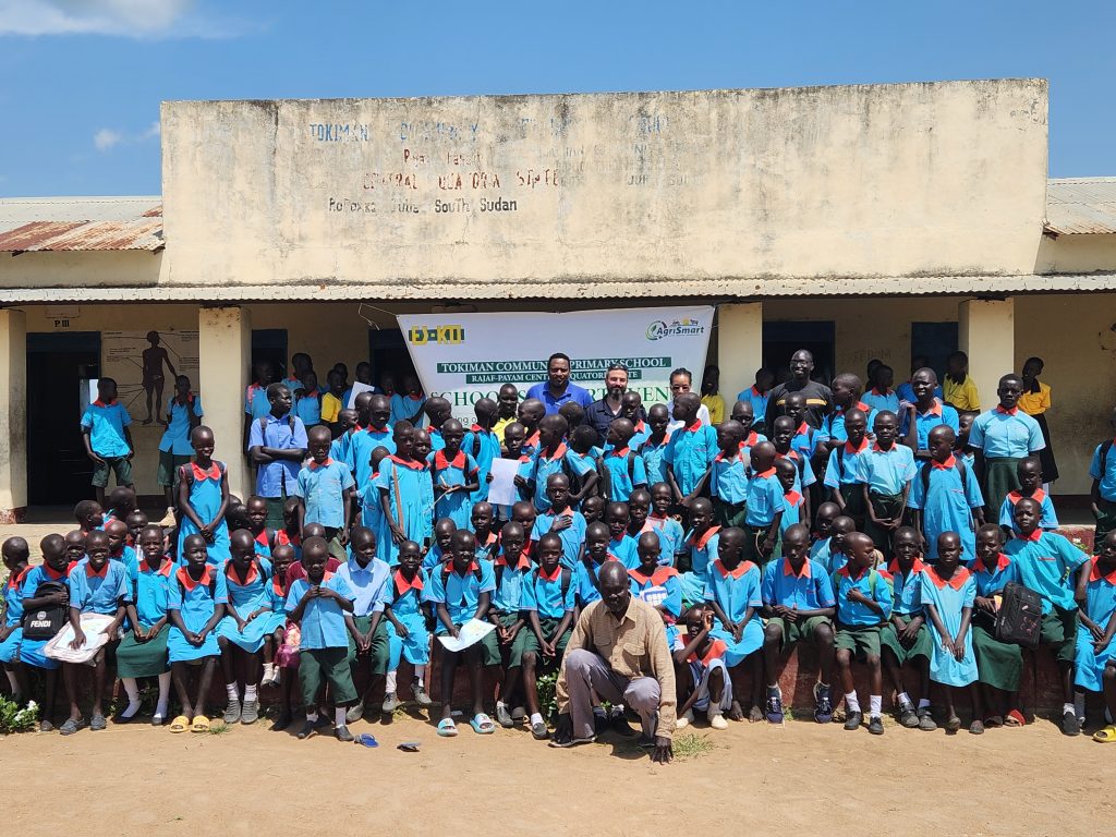 11_Tokiman-school-sponsorship-1024×768