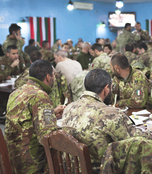 Pizzeria-Afghanistan-military-catering-services-soldiers-canteen-cafeteria-troops-restaurant-armed-forces-food