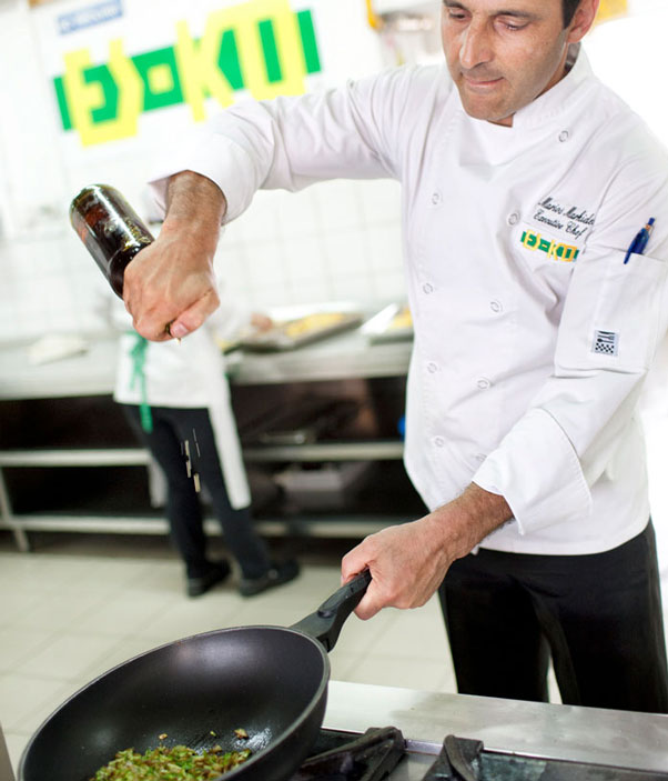 catering-chef-diplomatic-meals-chefs-banquets-cafeteria-officials-public-servant-restauration-